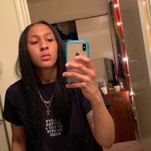 Meet your Posher, Sydney